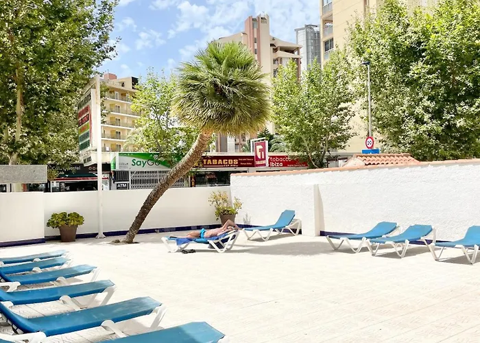 New Square Ibiza Апартаменты *