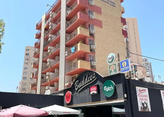 New Square Ibiza Апартаменты Бенидорм